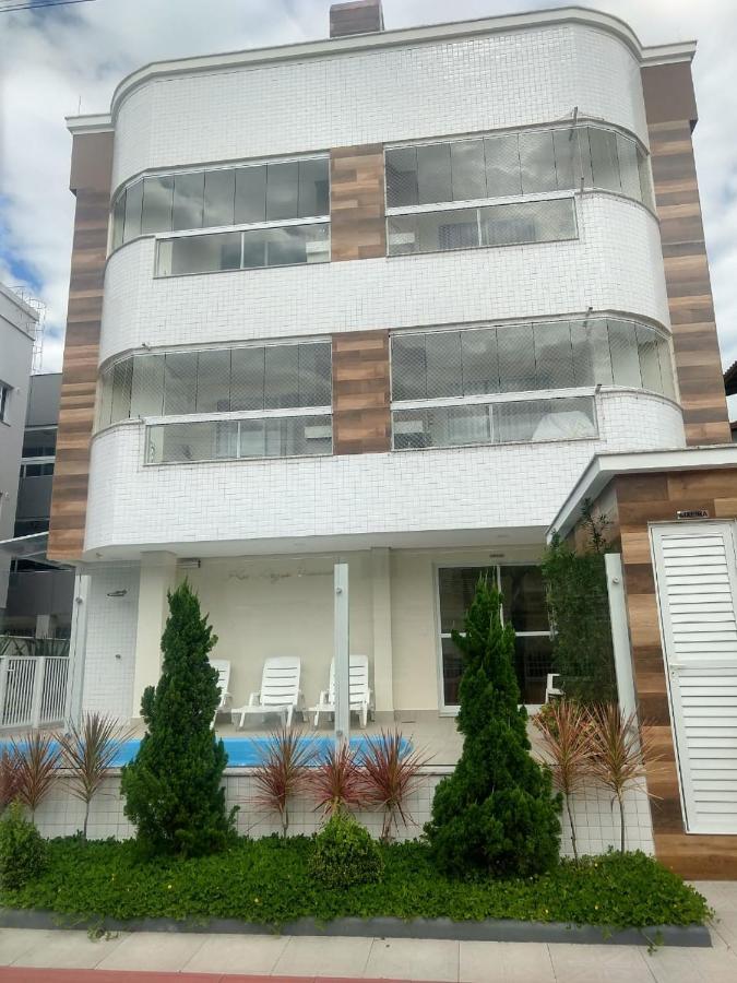 Apartment Apto Com Piscina - De Palmas - 303 *