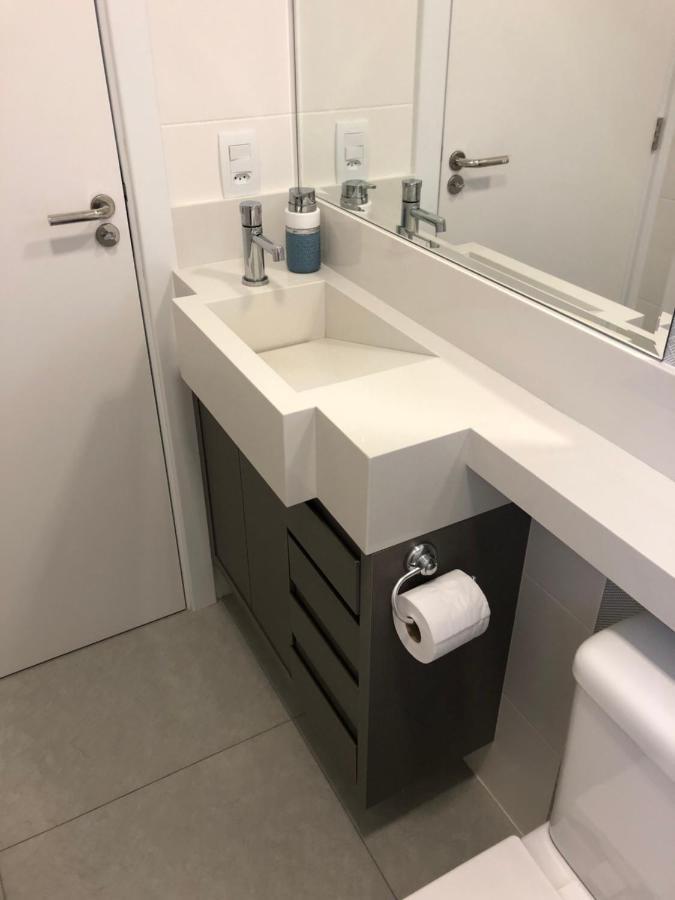 Apto Com Piscina - De Palmas - 303 *